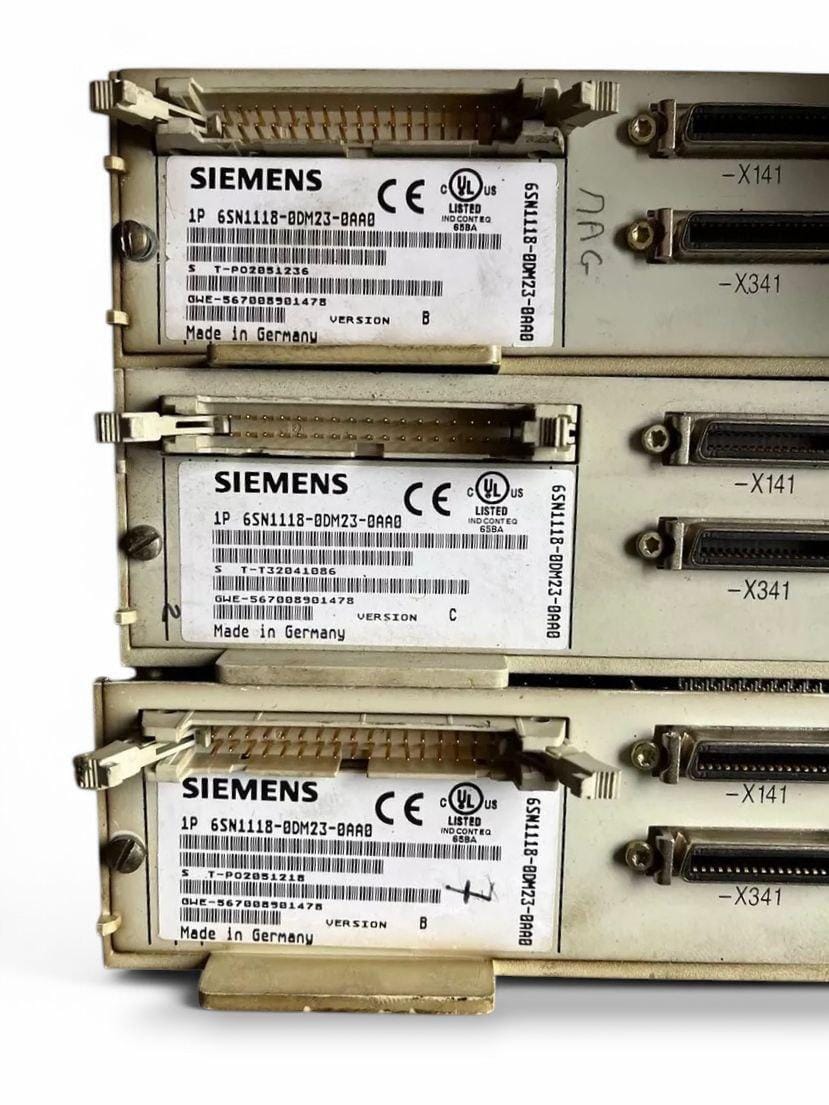 SIEMENS 6SN1118-0DM23-0AA0 / 6SN11180DM230AA0 -Control board detail view — industrial automation spare part by Samonde