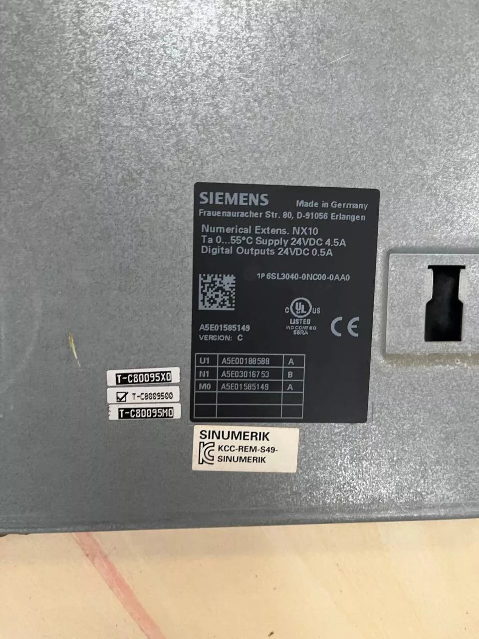 SIEMENS SINUMERIK NX10 6SL3040-0NC00-0AA0 label view — industrial automation spare part by Samonde