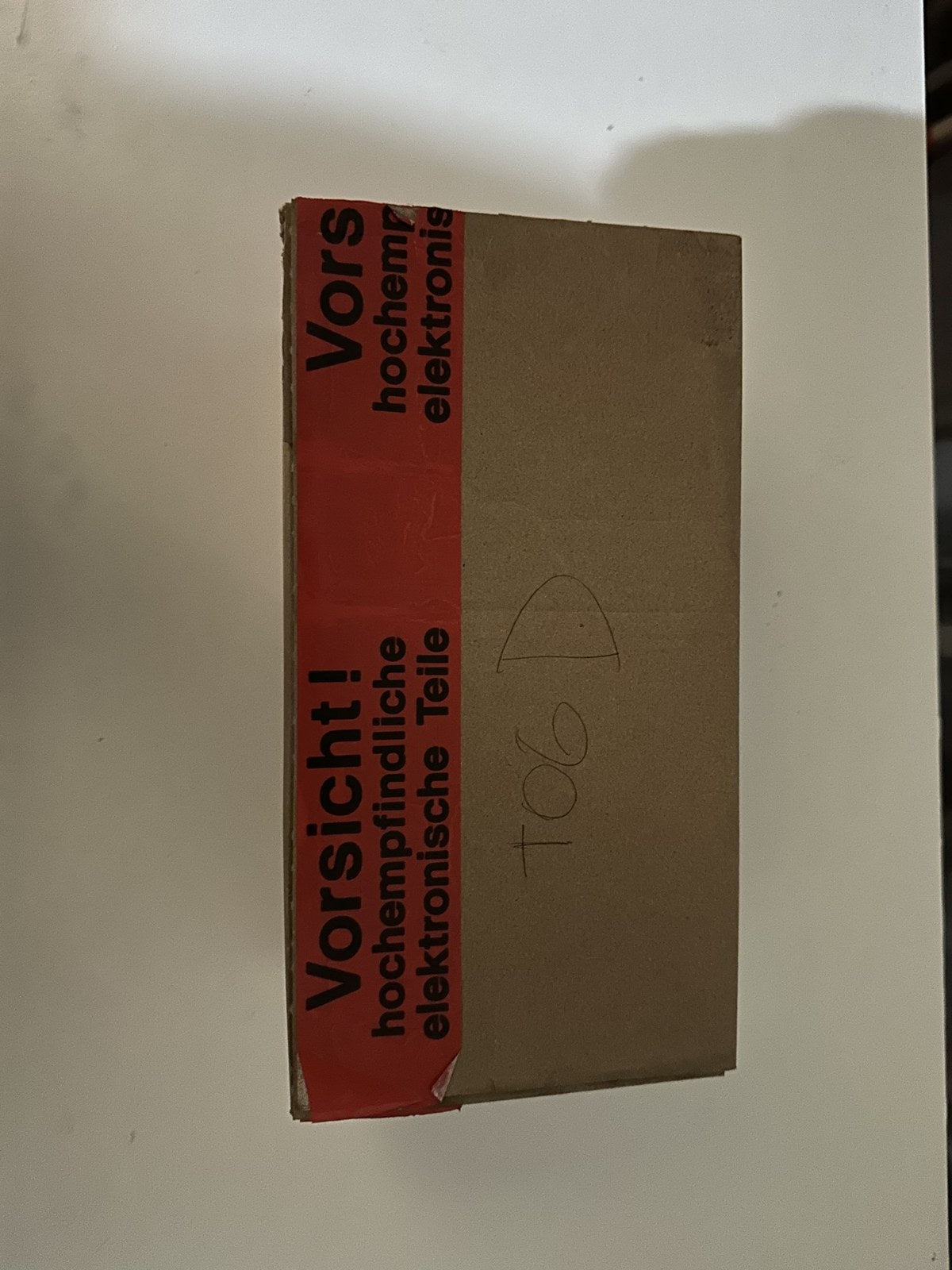 Original Leuze packaging of the MSI-MD-FB muting interface