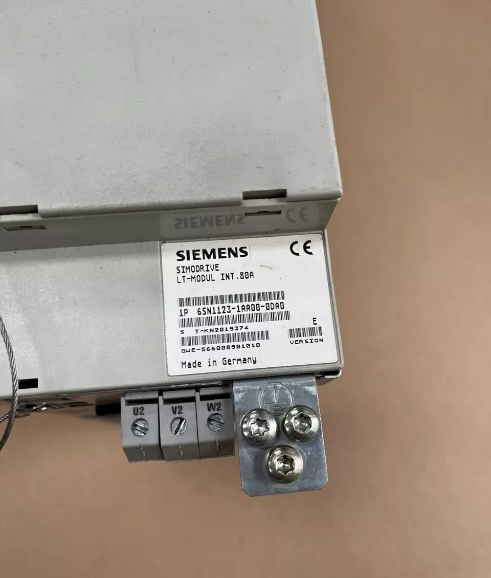 Siemens Simodrive 80A LT module 6SN1123-1AA00-0DA0 Version E detail view — industrial automation spare part by Samonde