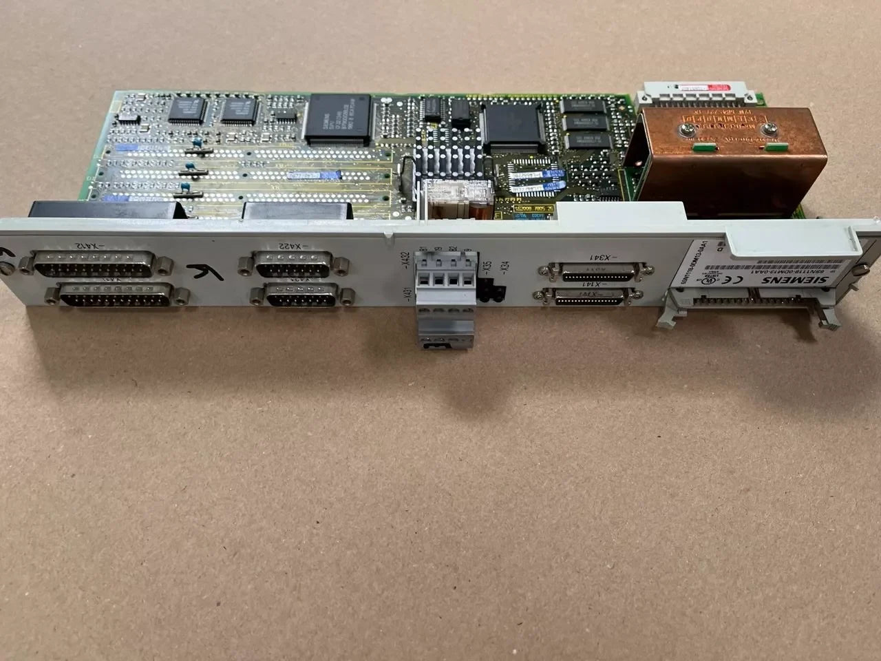 Siemens simodrive 611-D 6SN1118-0DM13-0AA1 version D detail view — industrial automation spare part by Samonde