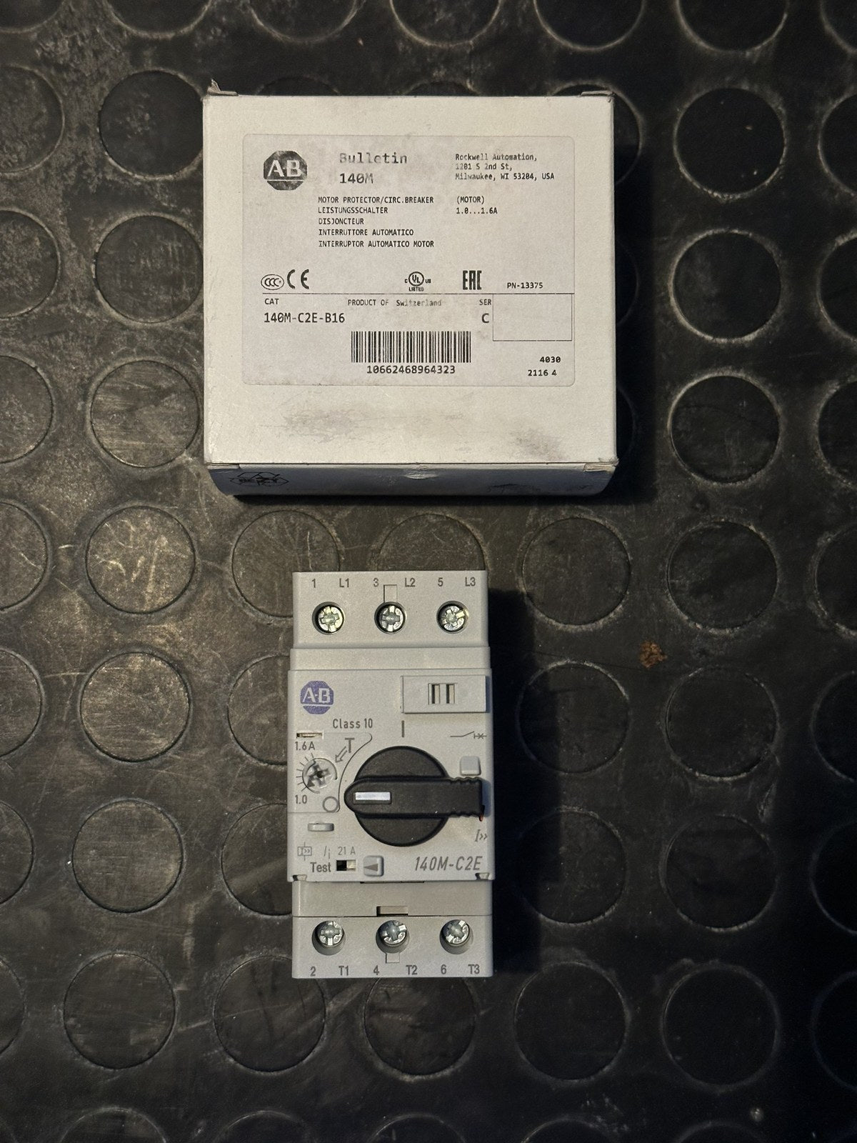 Allen-Bradley 140M-C2E-B16 motor protection circuit breaker with its original box