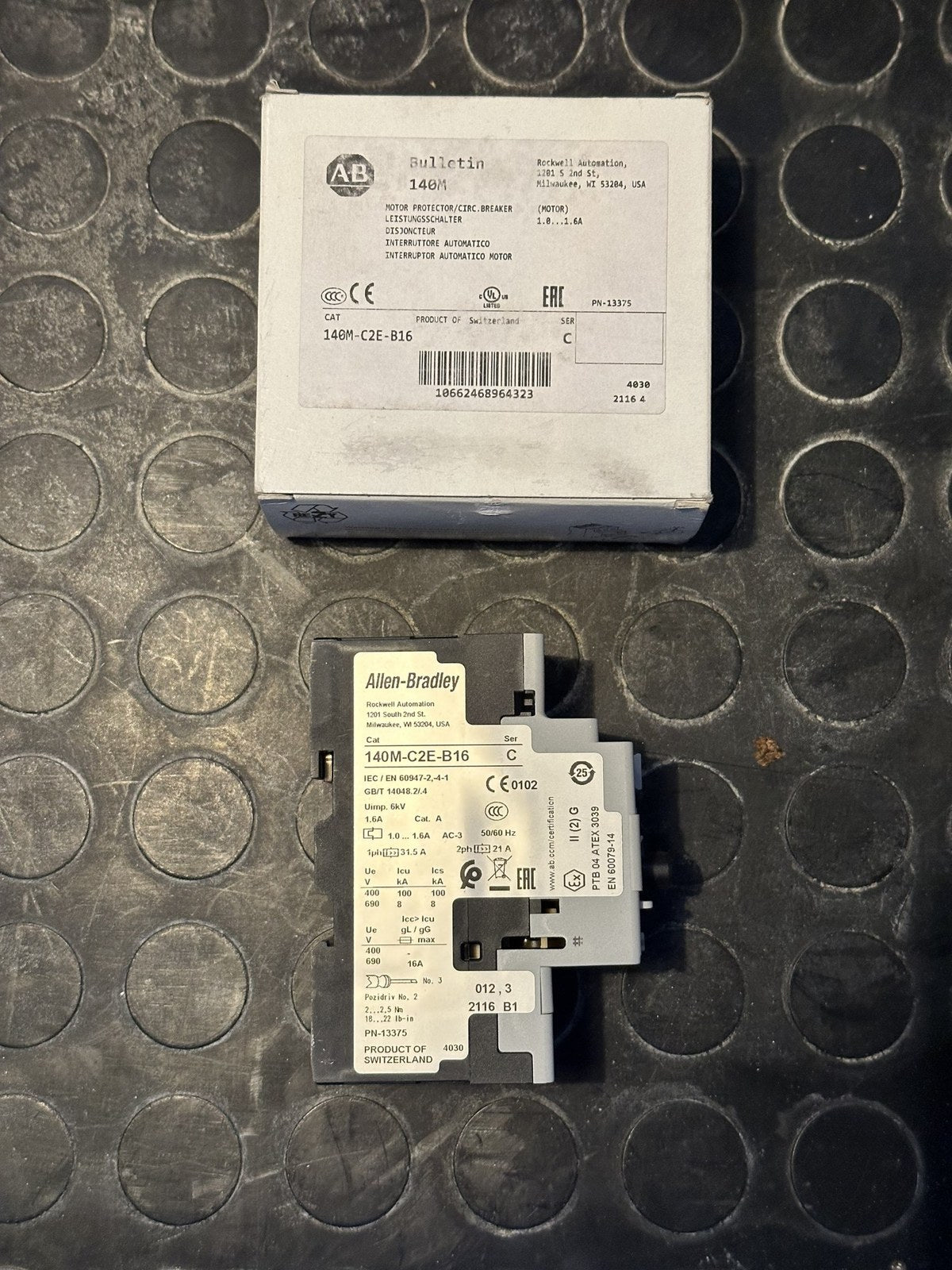 Allen-Bradley 140M-C2E-B16 side label, 1.0-1.6 A, series C, product of Switzerland
