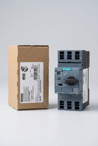Siemens SIRIUS 3RV2011-1DA20 motor protection circuit breaker, 2.2-3.2 A, with its original box