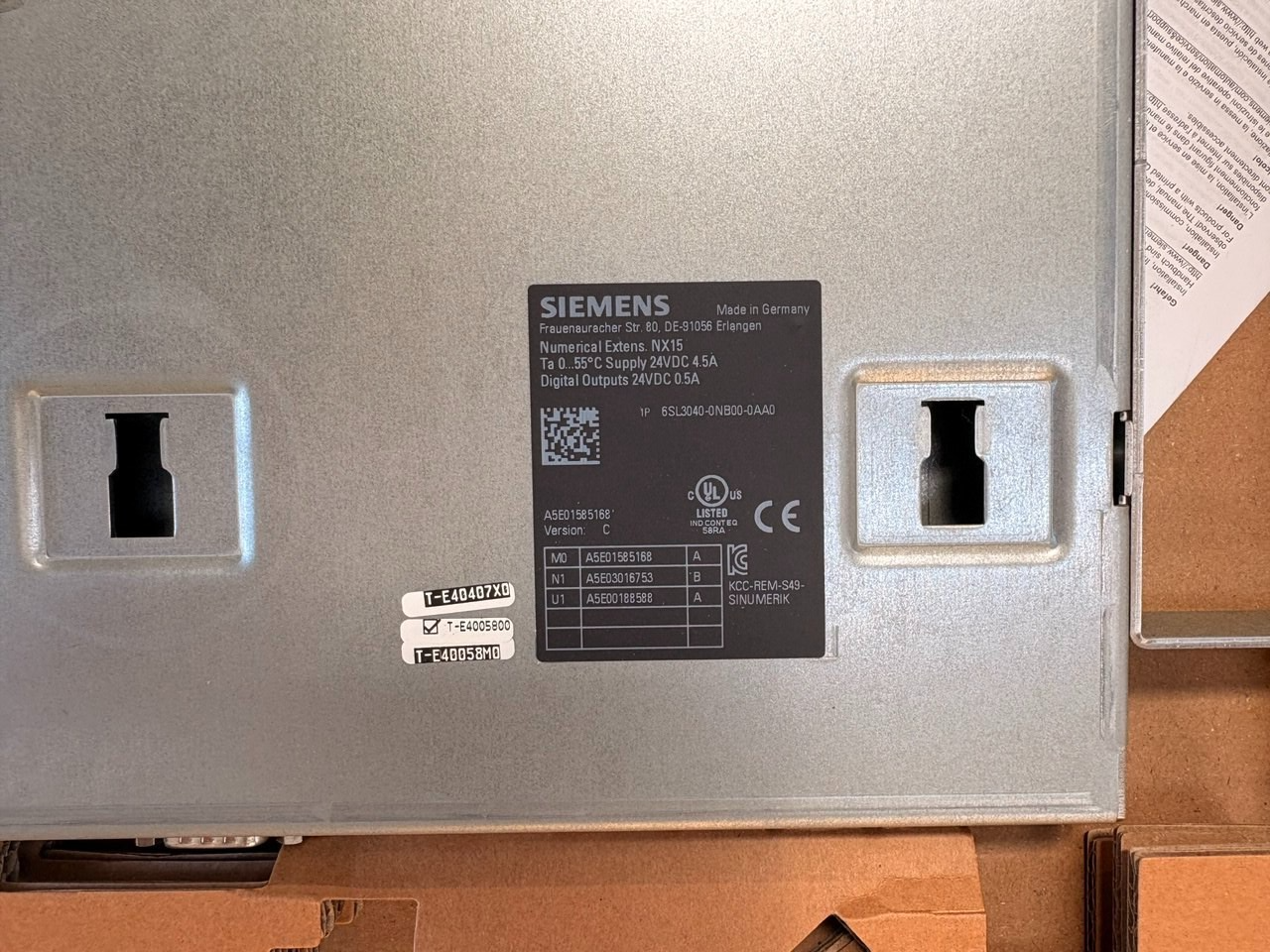 Siemens 6SL3040-0NB00-0AA0 SINAMICS Control Unit | Refurbished — tested industrial automation part by Samonde