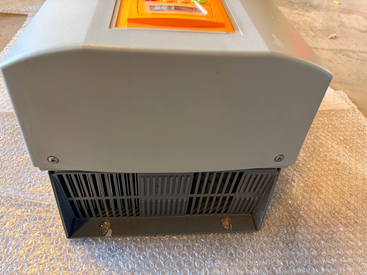 Parker 650VD/0220/400/0011/FR Servo Valve- 650V-432450D0-B01P00-F3 — tested industrial automation part by Samonde