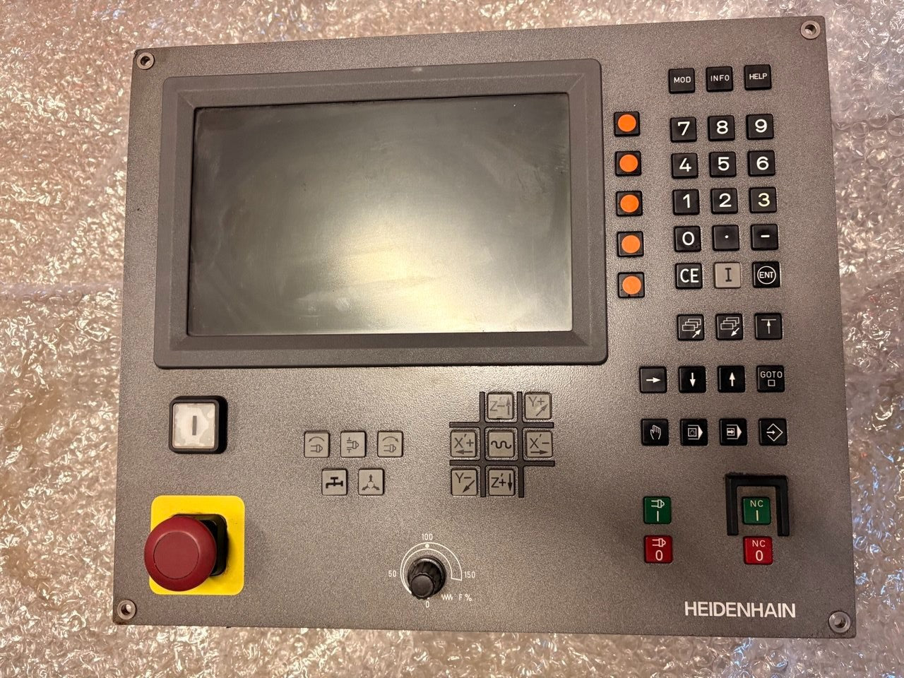 Heidenhain Panel TNC 124 Control Unit IdNr: 289 353-15 | CNC Machine — tested industrial automation part by Samonde