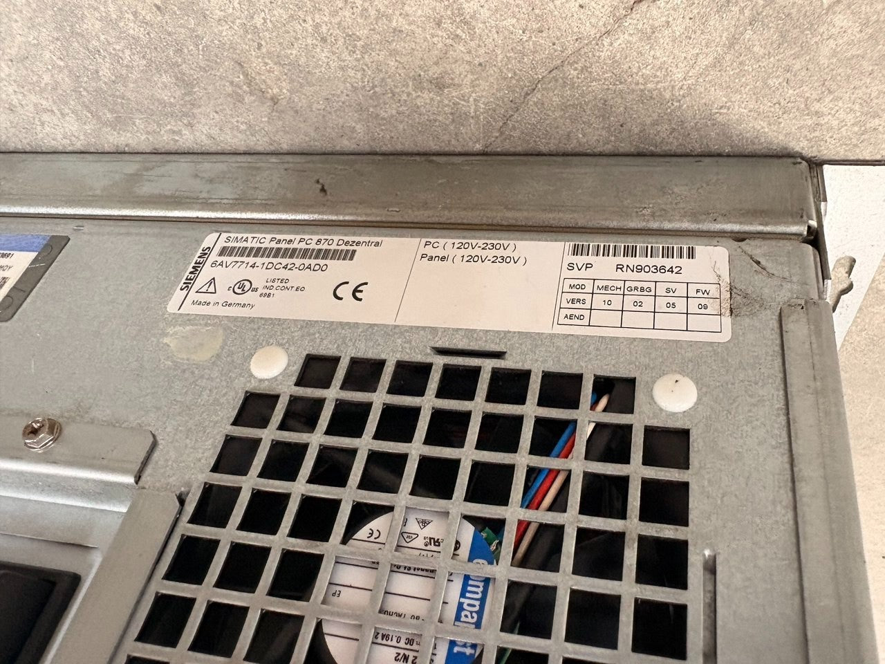 Siemens 6AV7714-1DC42-0AD0  SINUMERIK Panel PC 870 Dezentral — tested industrial automation part by Samonde