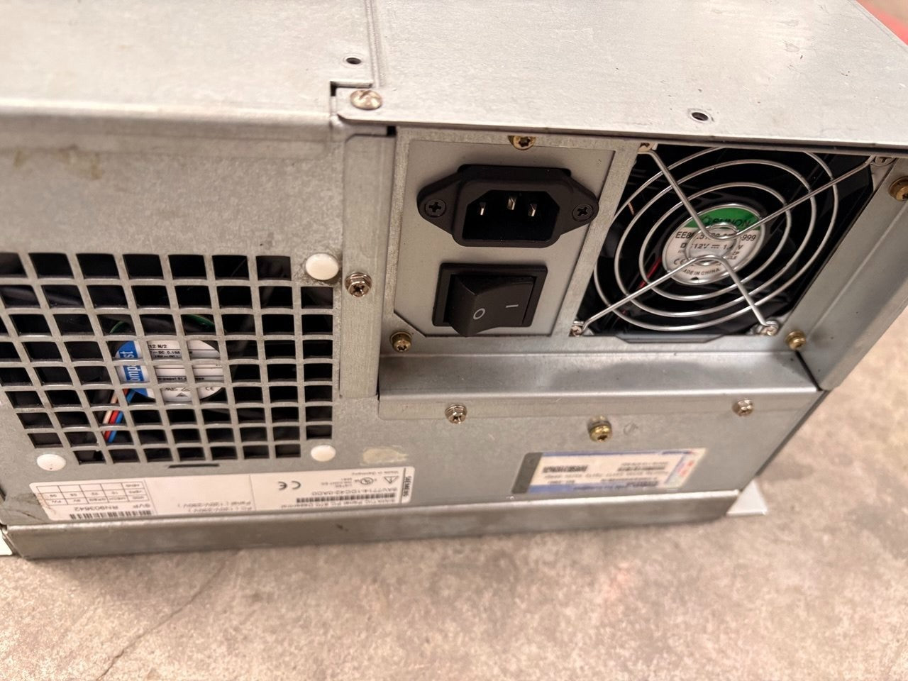 Siemens 6AV7714-1DC42-0AD0  SINUMERIK Panel PC 870 Dezentral — tested industrial automation part by Samonde
