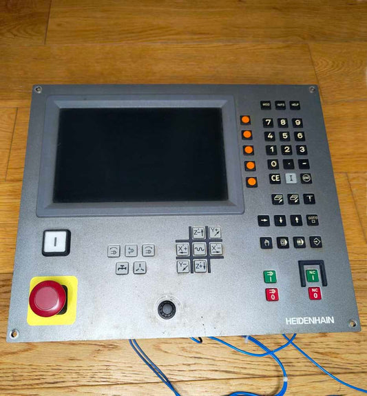 Heidenhain TNC 124 panel Id.Nr 289 353-15 front view — industrial automation spare part by Samonde