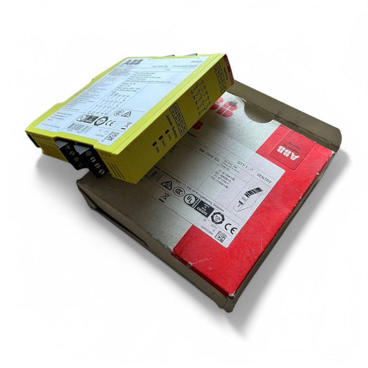 ABB SENTRY 2TLA010041R0600 SAFETY RELAY front view — industrial automation spare part by Samonde