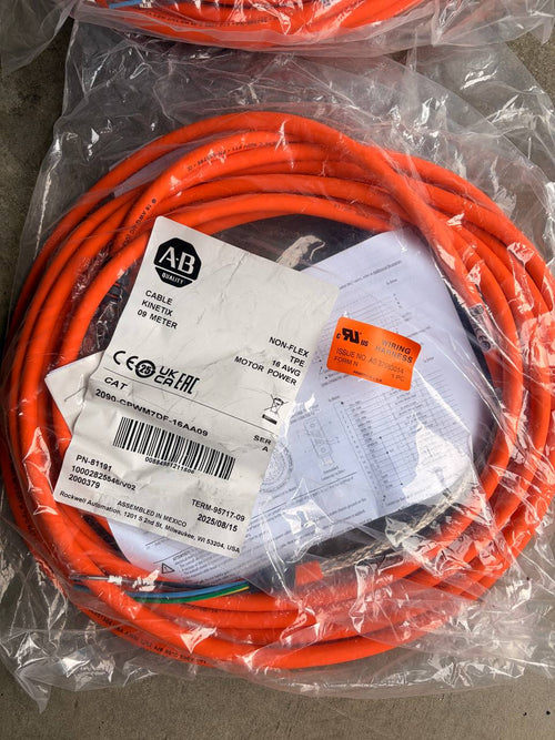 Allen-Bradley (Rockwell Automation)2090-CPWM7DF-16AA09 Orange cable with AB label and clear plastic wrapping on a gray surface