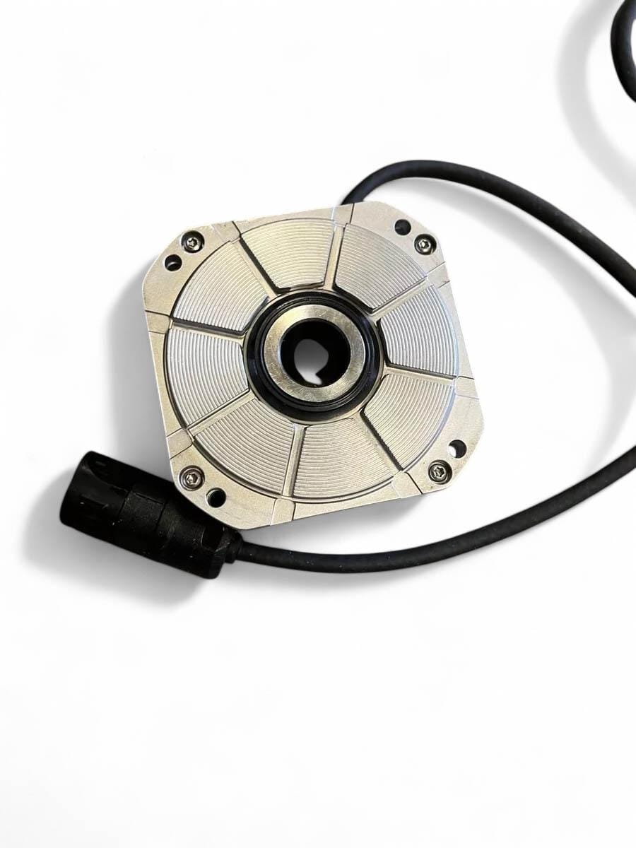 226 16384 03S17-7V Encoders side view — industrial automation spare part by Samonde