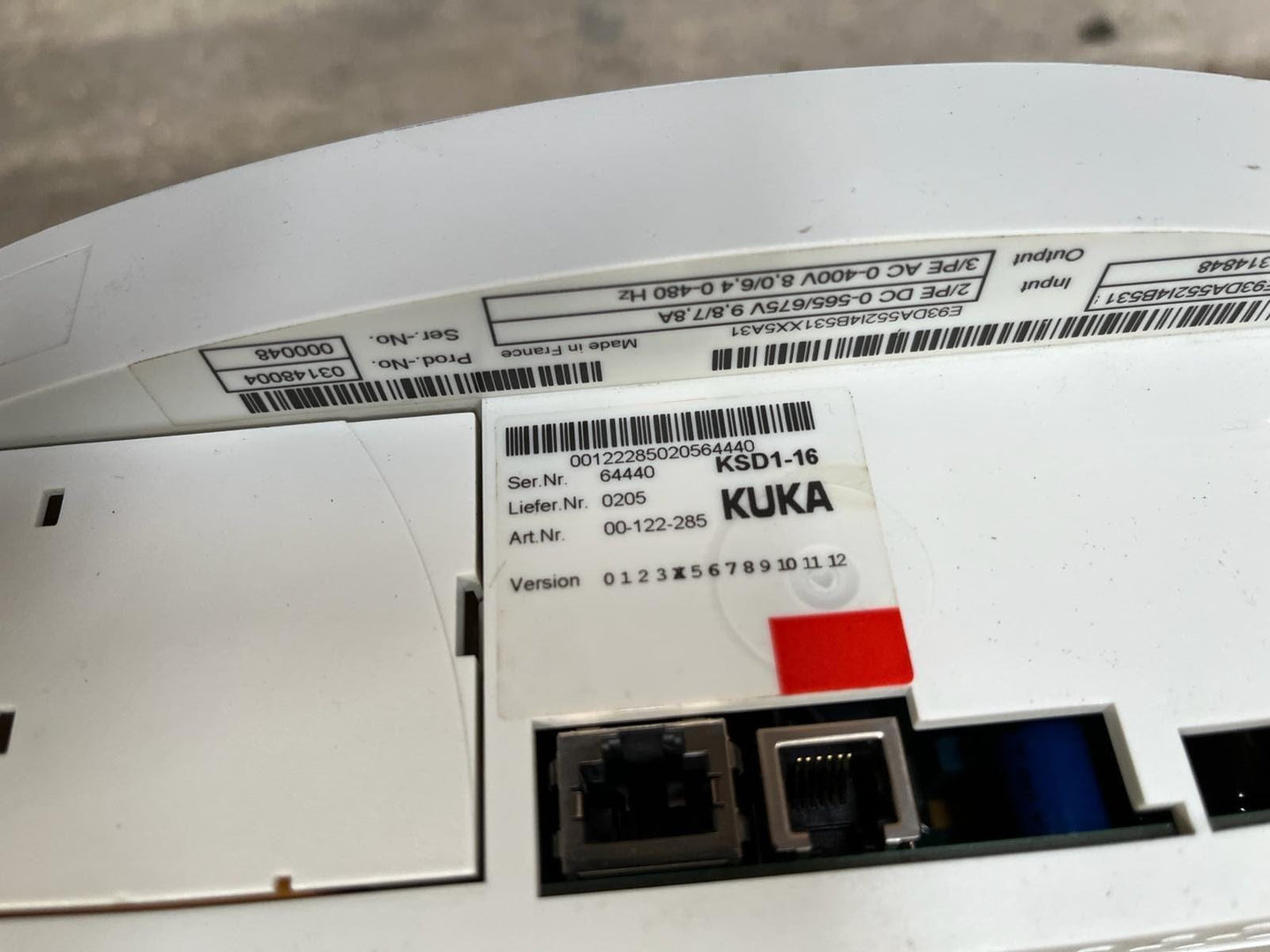 Kuka KSD1-16, 00-122-3285, E93DA552i4B531 Servo Drive side view — industrial automation spare part by Samonde