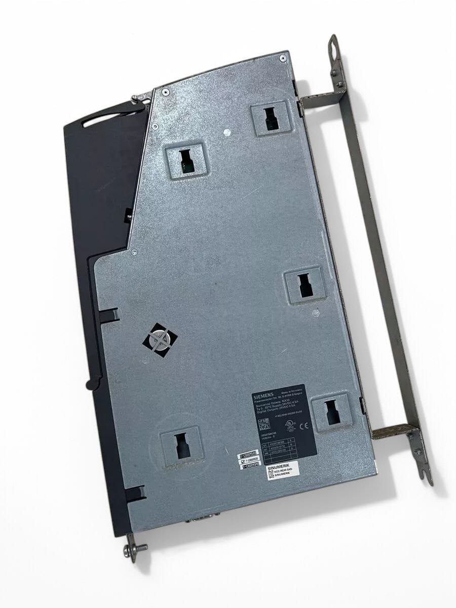 SIEMENS SINUMERIK NX10 6SL3040-0NC00-0AA0 front view — industrial automation spare part by Samonde