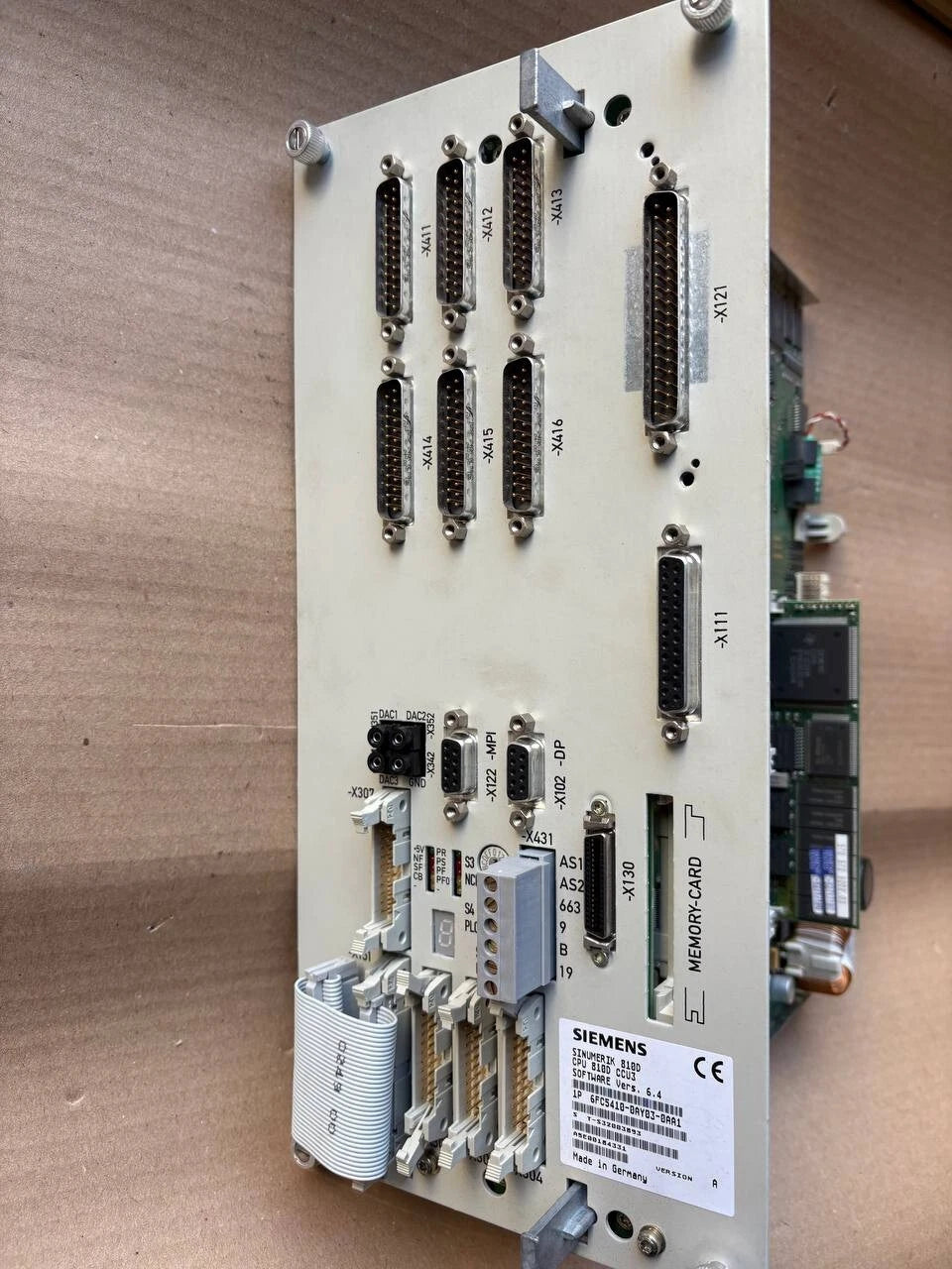 Siemens Sinumerik 810D 6FC5410-0AY03-0AA1 CPU CCU3 Ver A front view — industrial automation spare part by Samonde