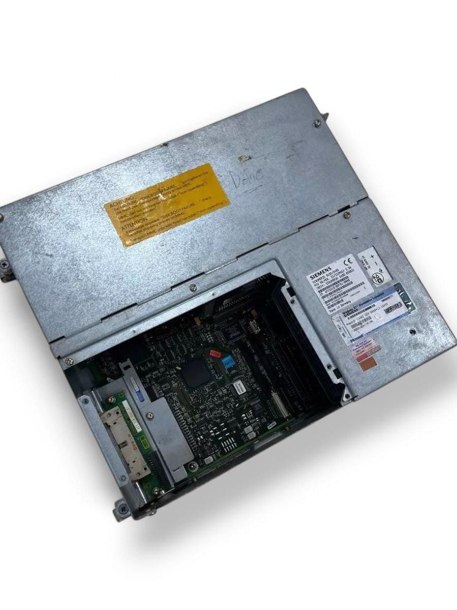 Siemens Sinumerik 6FC5210-0DF01-0AA0 - PCU 50:PEN. II/333MHz -Version C front view — industrial automation spare part by Samonde