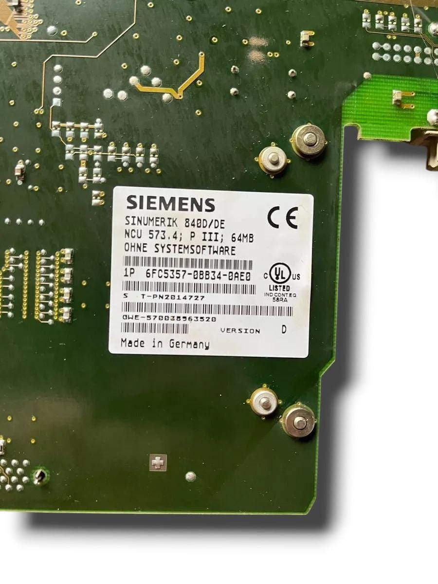 Siemens Sinumerik 6FC5357-0BB34-0AE0 Ver.D PIII 64MB + memory card side view — industrial automation spare part by Samonde
