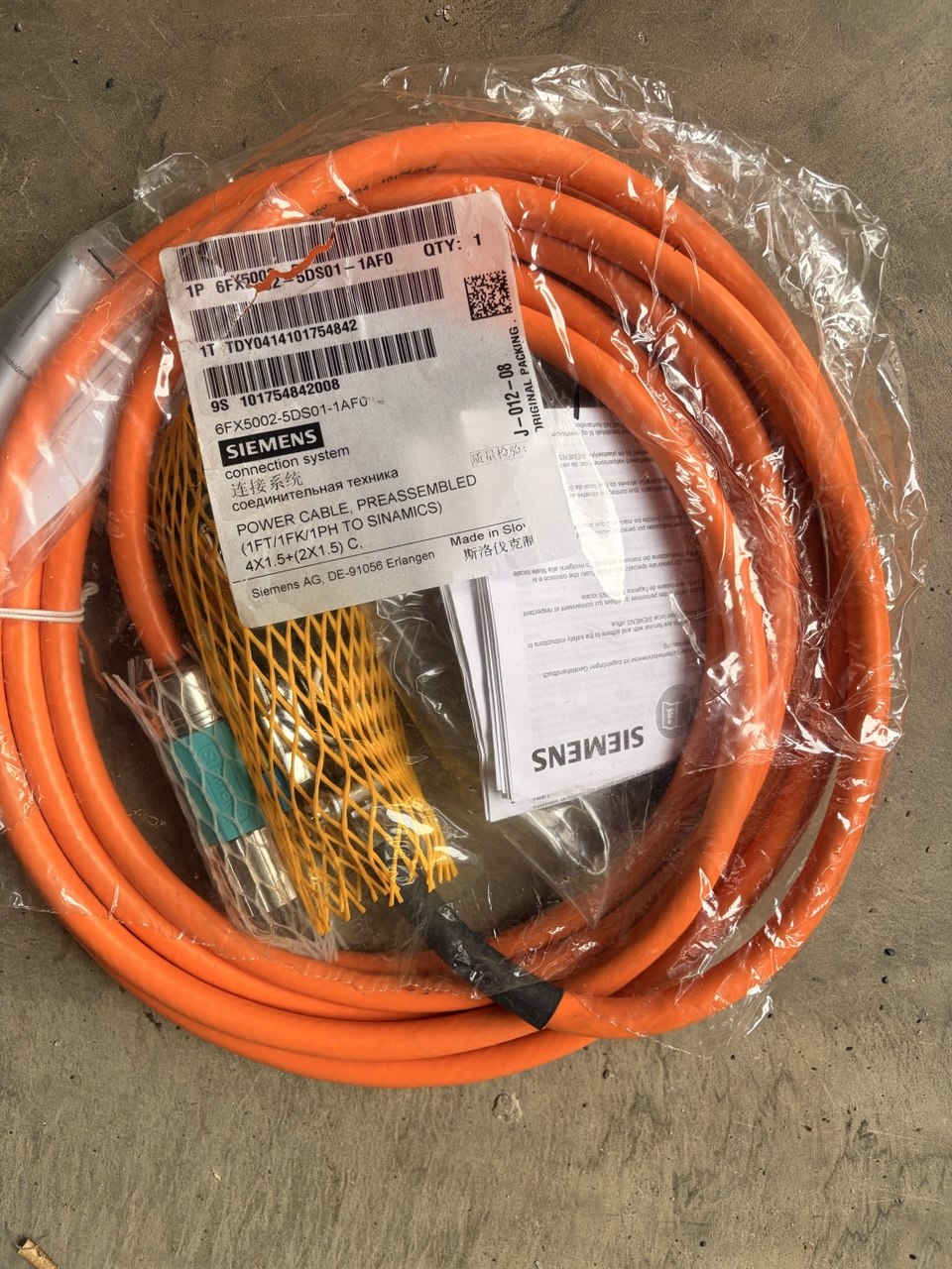 Siemens 6FX5002 motion control cables