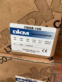 DKM 7IDGE-15G box label: 15 W, 220/230 V 50 Hz, 1250 r/min, IP20, made in Korea