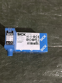SICK GL10G-P4251 sensor next to its GL10G-P4252 set box (1065894)