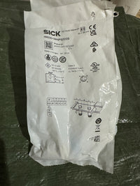 SICK IME30-38NPSZC0S bag label: P/N 1071309, Sn 38 mm, PNP, DC 10-30 V, made in Hungary