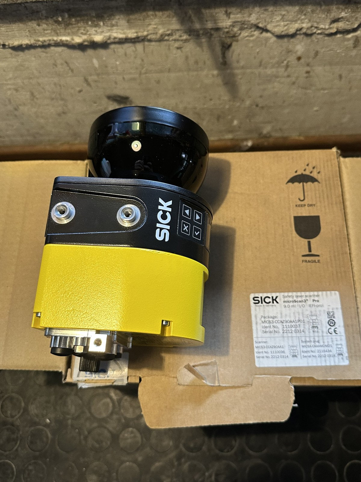 SICK microScan3 Pro safety laser scanner, rear view with system plug