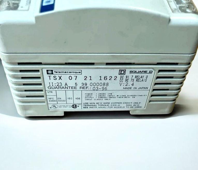 Telemecanique TSX07 21 16 22 (TSX07211622) 24 VDC Uput SQUARE D PLC brick relay side view — industrial automation spare part by Samonde
