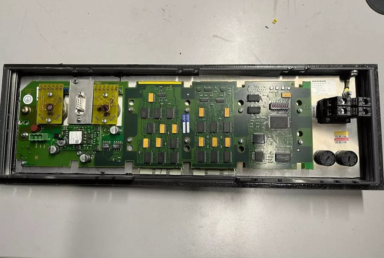 6FC5203-0AF22-1AA0 MCP 19 side view — industrial automation spare part by Samonde