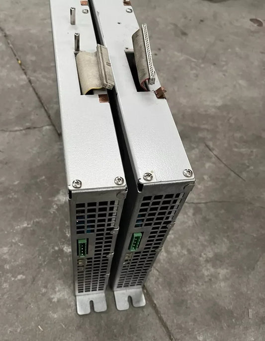Heidenhain UV 101B Id. 317 559-13 B11 + 317 559-13 W11 front view — industrial automation spare part by Samonde
